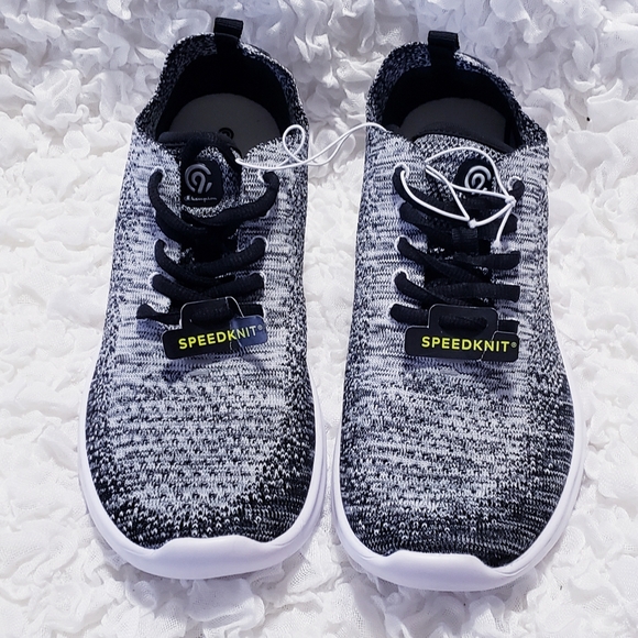 Champion Shoes - NWOT CHAMPION Women Sneakers